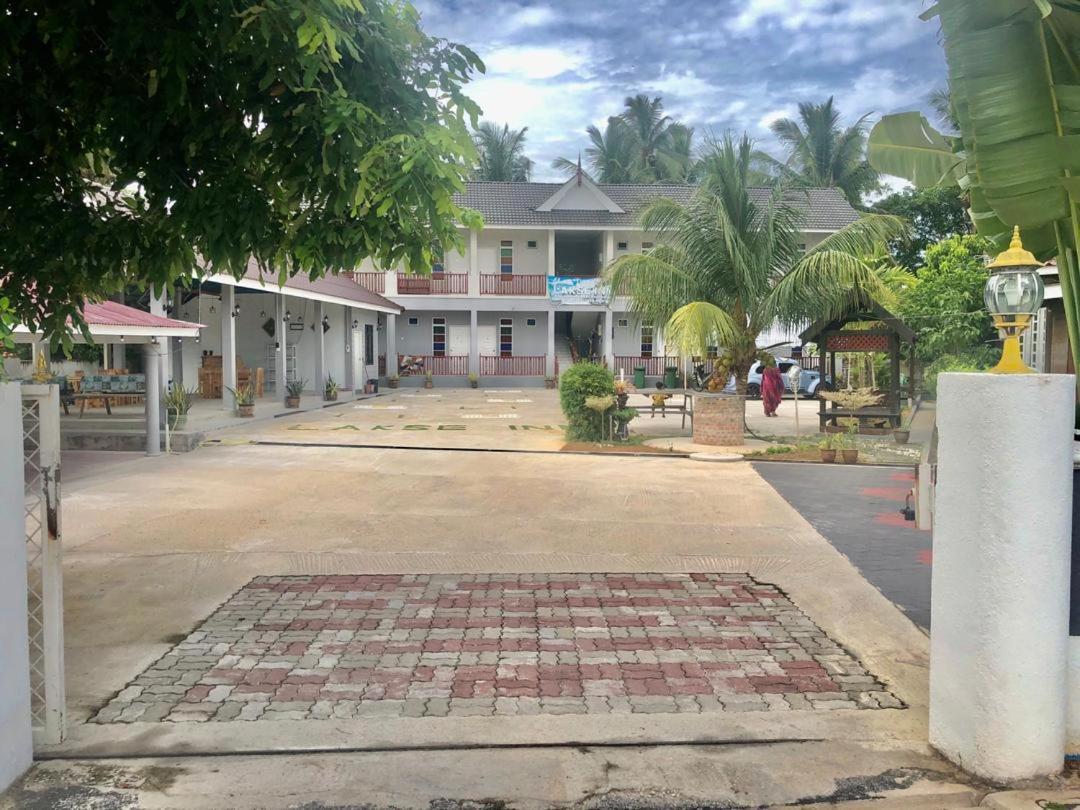Lakse Inn Homestay Kampong Pengkalan Maras Exterior photo